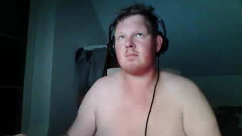 Snapshot of setcuna chatting on 10/23/25, 08:29 setcuna online show from 10/23/25, 08:29