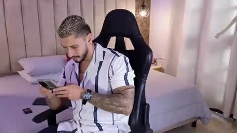 HEY IM SETH online show from 01/11/25, 06:12