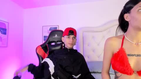 sett_and_gwen online show from 12/26/24, 03:16