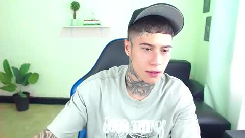 Thomas online show from 11/14/25, 04:06