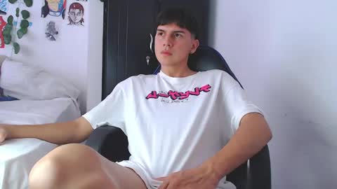Snapshot of settxx chatting on 02/21/25, 05:20 Ig Sethxrein online show from 02/21/25, 05:20