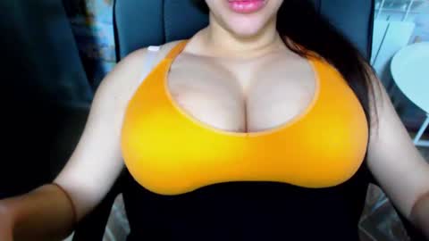 seu_cute online show from 02/13/25, 06:16