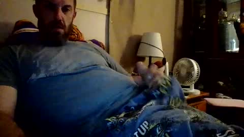 Snapshot of seveninch4 chatting on 01/28/25, 04:29 seveninch4 online show from 01/28/25, 04:29