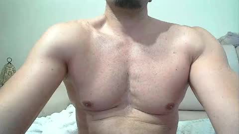 Snapshot of sex_machine_19 chatting on 05/03/26, 10:21 SEX MACHINE 19 online show from 05/03/26, 10:21