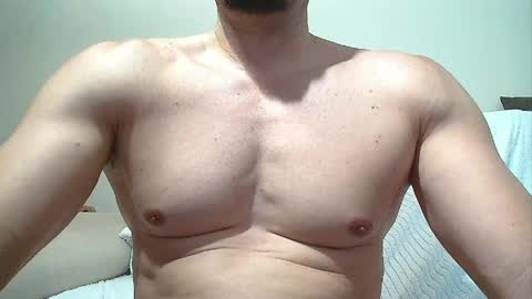 Snapshot of sex_machine_19 chatting on 05/28/26, 12:13 SEX MACHINE 19 online show from 05/28/26, 12:13