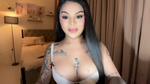 tan online show from 05/22/26, 08:58