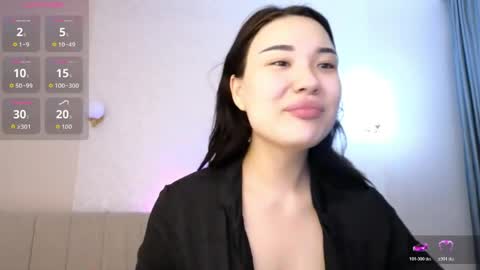 Lumi online show from 03/23/26, 05:11