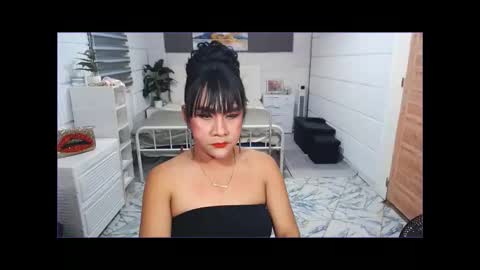 Snapshot of sexcum_trendingts_now chatting on 10/24/25, 03:14 MS Anna online show from 10/24/25, 03:14