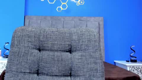 karen and camilo online show from 02/02/25, 03:21