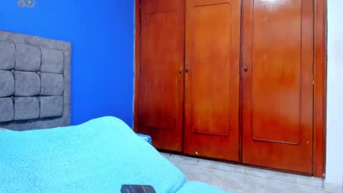 karen and camilo online show from 02/26/25, 07:42