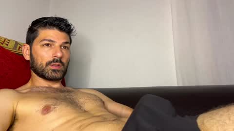 Snapshot of sexfriendch chatting on 12/02/24, 05:59 Lucenzo online show from 12/02/24, 05:59