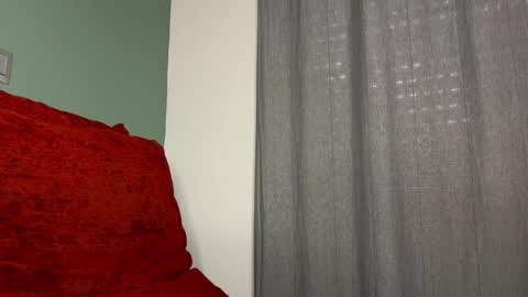 Snapshot of sexfriendch chatting on 12/13/24, 01:44 Lucenzo online show from 12/13/24, 01:44