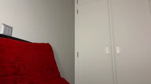 Snapshot of sexfriendch chatting on 01/04/25, 04:33 Lucenzo online show from 01/04/25, 04:33
