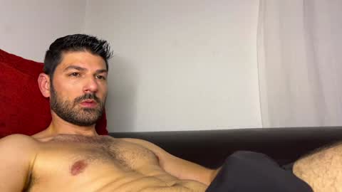 Snapshot of sexfriendch chatting on 02/01/25, 05:39 Lucenzo online show from 02/01/25, 05:39