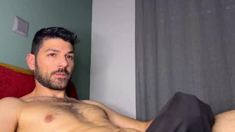 Snapshot of sexfriendch chatting on 02/18/25, 02:59 Lucenzo online show from 02/18/25, 02:59