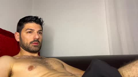 Snapshot of sexfriendch chatting on 03/07/25, 02:25 Lucenzo online show from 03/07/25, 02:25