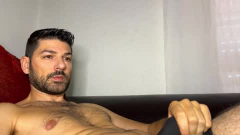 Snapshot of sexfriendch chatting on 10/13/25, 07:30 Lucenzo online show from 10/13/25, 07:30