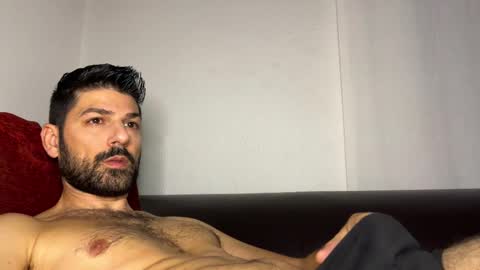 Lucenzo  online show from 12/19/25, 03:35