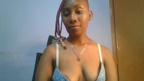 Snapshot of sexie_curvie chatting on 02/13/25, 05:54 Maggie online show from 02/13/25, 05:54