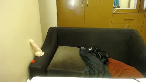 Snapshot of sexie_desire chatting on 02/17/26, 08:11 Mari online show from 02/17/26, 08:11