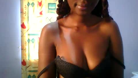 Snapshot of sexie_love chatting on 10/03/25, 06:21 Nancy online show from 10/03/25, 06:21