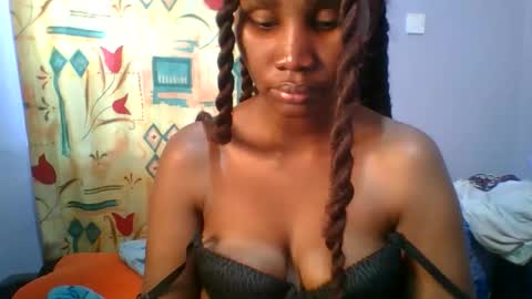 Snapshot of sexie_love chatting on 10/07/25, 02:25 Nancy online show from 10/07/25, 02:25