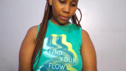 Nancy online show from 04/18/26, 07:18