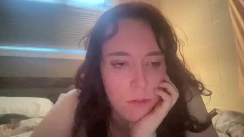 Snapshot of sexiflorence chatting on 10/14/25, 12:00 Florence online show from 10/14/25, 12:00