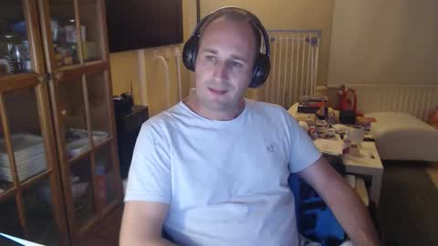 Snapshot of sexlobo1 chatting on 11/19/25, 02:44 Sexlobo online show from 11/19/25, 02:44