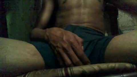 sexmanhot25 online show from 04/15/26, 07:32