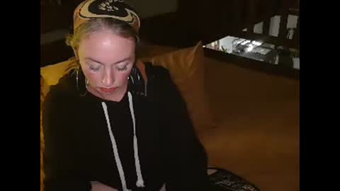 Trixy Rose online show from 02/11/26, 02:49