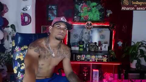 Aharon  ravelo online show from 03/25/26, 05:57