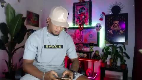Snapshot of sexo_aharon chatting on 06/15/26, 03:53 Aharon ravelo online show from 06/15/26, 03:53