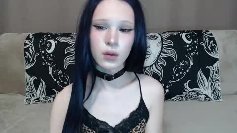 Snapshot of sexpired_princess chatting on 06/08/26, 12:03 Nextdoor Princess online show from 06/08/26, 12:03