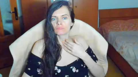 sexqueen1111 online show from 11/09/25, 08:40