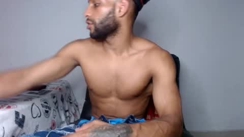 Snapshot of sexseason777 chatting on 05/24/26, 07:24 STIIV G online show from 05/24/26, 07:24