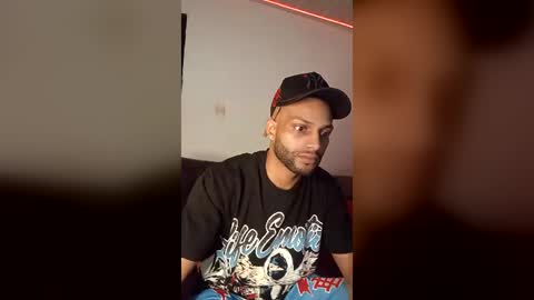 Snapshot of sexseason777 chatting on 06/20/26, 10:29 STIIV G online show from 06/20/26, 10:29