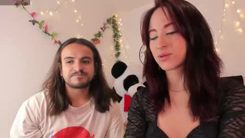 Snapshot of sextape_couple chatting on 10/01/25, 02:39 Ask me online show from 10/01/25, 02:39