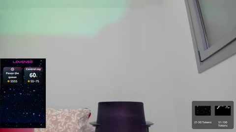 Marilyn online show from 10/22/25, 04:13