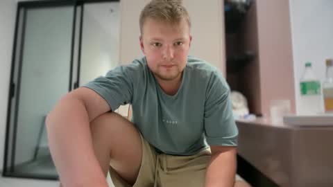 Max Leman online show from 02/13/26, 02:02