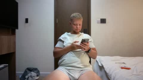 Max Leman online show from 06/14/26, 02:41