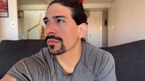 Andrea online show from 10/26/25, 07:42