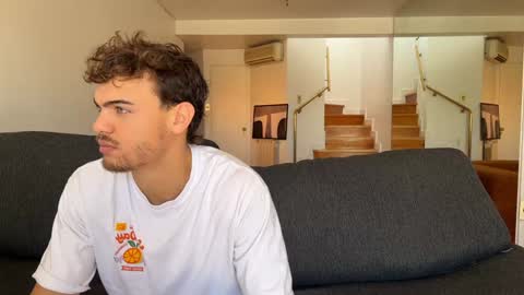 Andrea online show from 12/19/25, 02:46