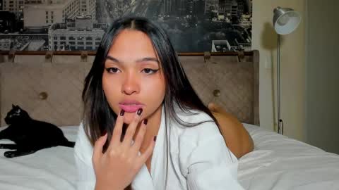 Andrea online show from 04/23/26, 02:19