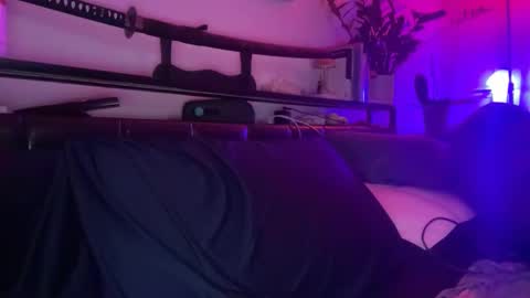 sexxfreak21 online show from 10/19/25, 11:16