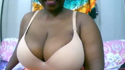 sexxi_ebony online show from 11/20/25, 07:57