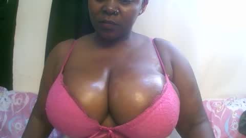 sexxi_ebony online show from 04/12/26, 08:08