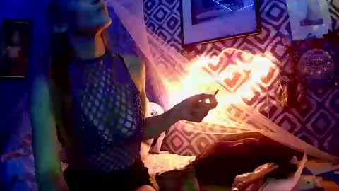 Leeah CloudZzz online show from 10/16/25, 07:59