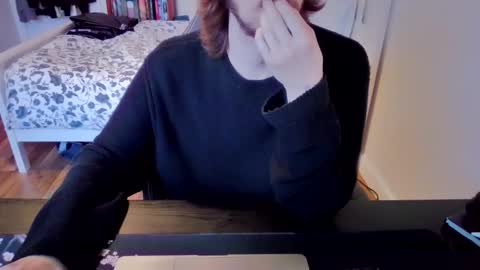 Snapshot of sexxxy_adam chatting on 11/11/25, 11:10 Adam online show from 11/11/25, 11:10