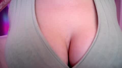 Snapshot of sexxxyprincess chatting on 01/12/25, 05:24 Princess online show from 01/12/25, 05:24